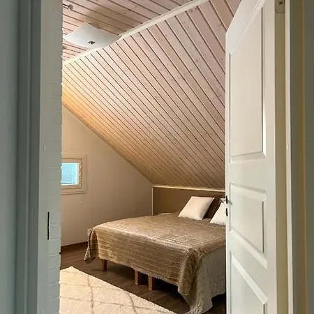 아파트 Pudas 로바니에미